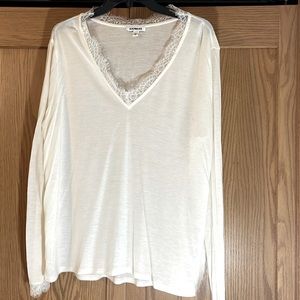 Long sleeve Express shirt with lace accents size XL